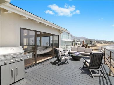 Malibu Beachfront Luxury On Sand